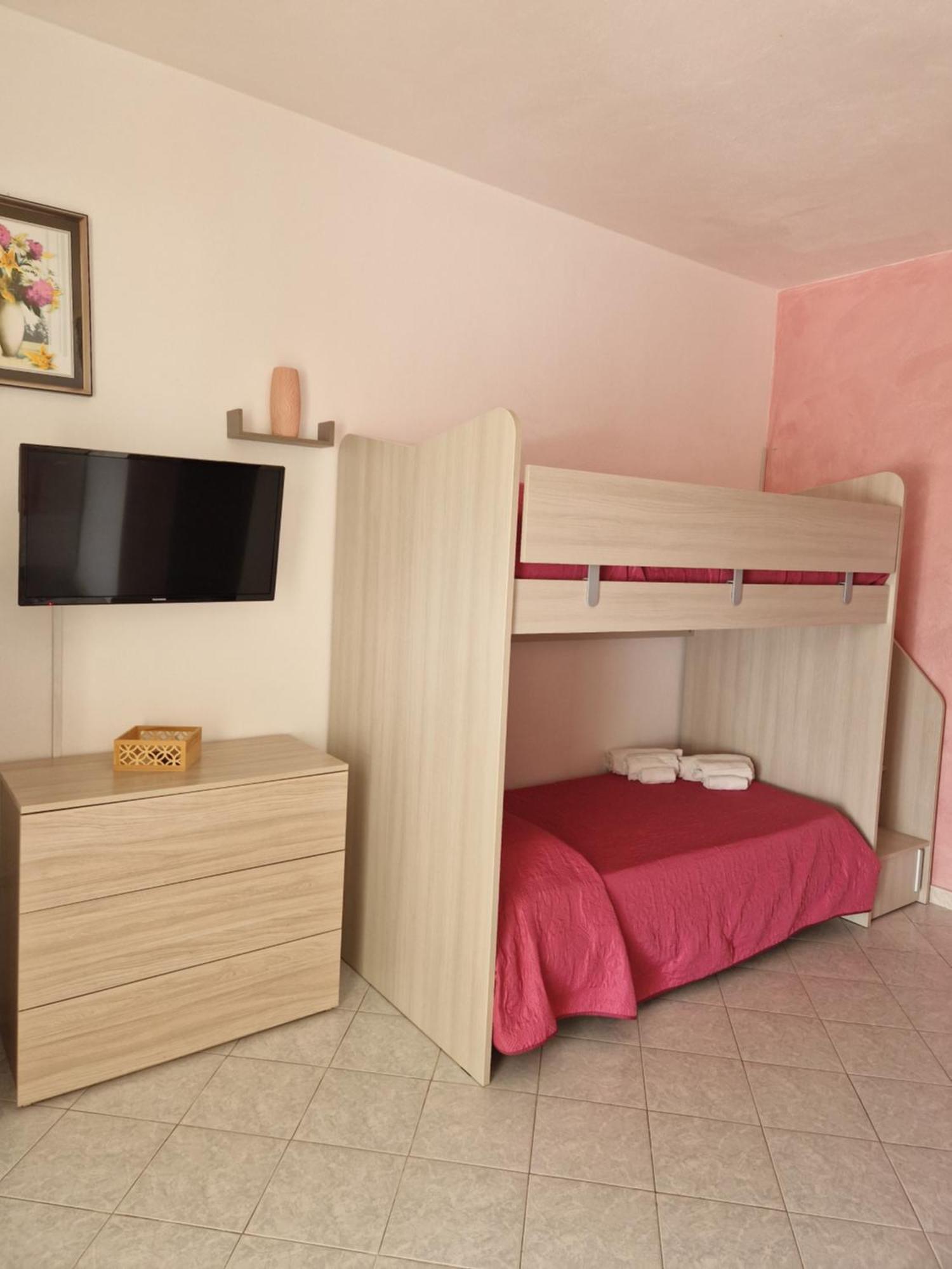 Santa Venere Apartments "Parcheggio Privato Moto-Auto" Ricarica Auto Elettriche Tropea Εξωτερικό φωτογραφία