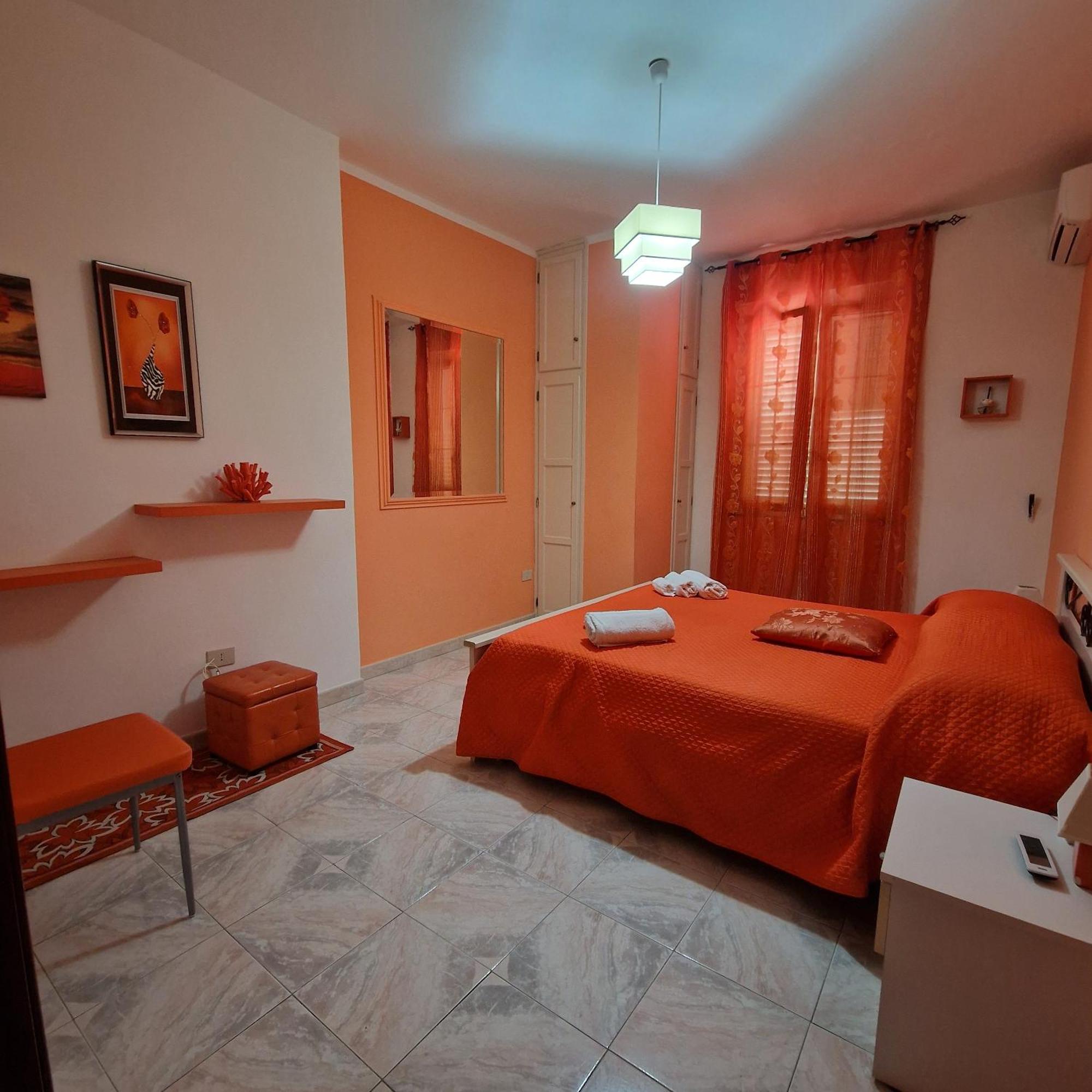 Santa Venere Apartments "Parcheggio Privato Moto-Auto" Ricarica Auto Elettriche Tropea Εξωτερικό φωτογραφία